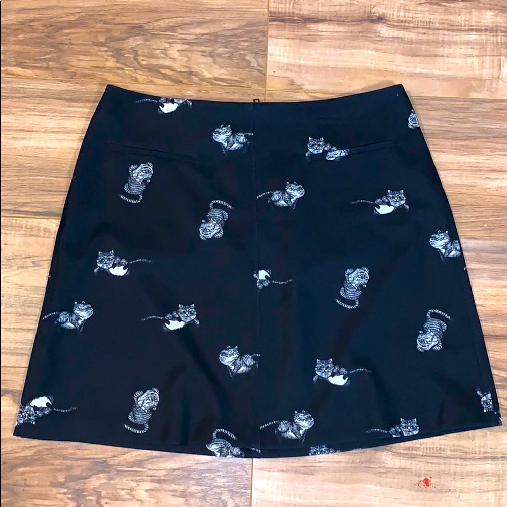 Alice trough the looking glass skirt